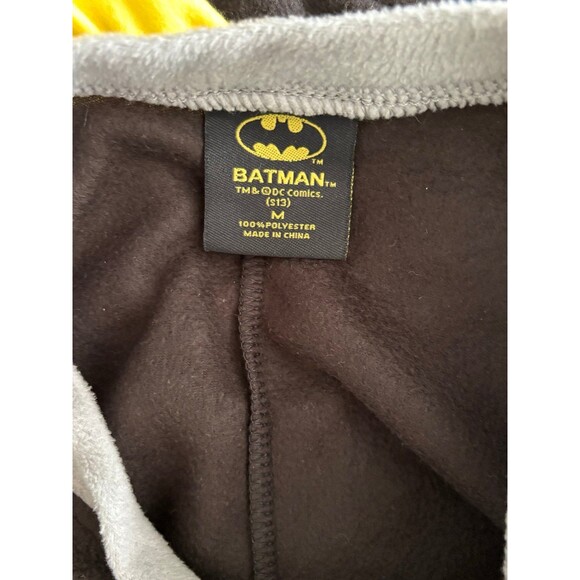 DC Comics BATMAN Fleece Zip Up Pajama Suit Costume w/ Cape Men M Black/Yellow - Picture 9 of 10